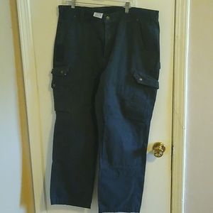 Carhartt Cargo pants. Black relaxed fit. Slightly used. 40X32